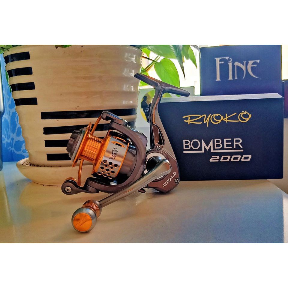 máy câu thái siêu khỏe Ryoko bomber size 1000-2000-3000 chơi lure hàng  hót