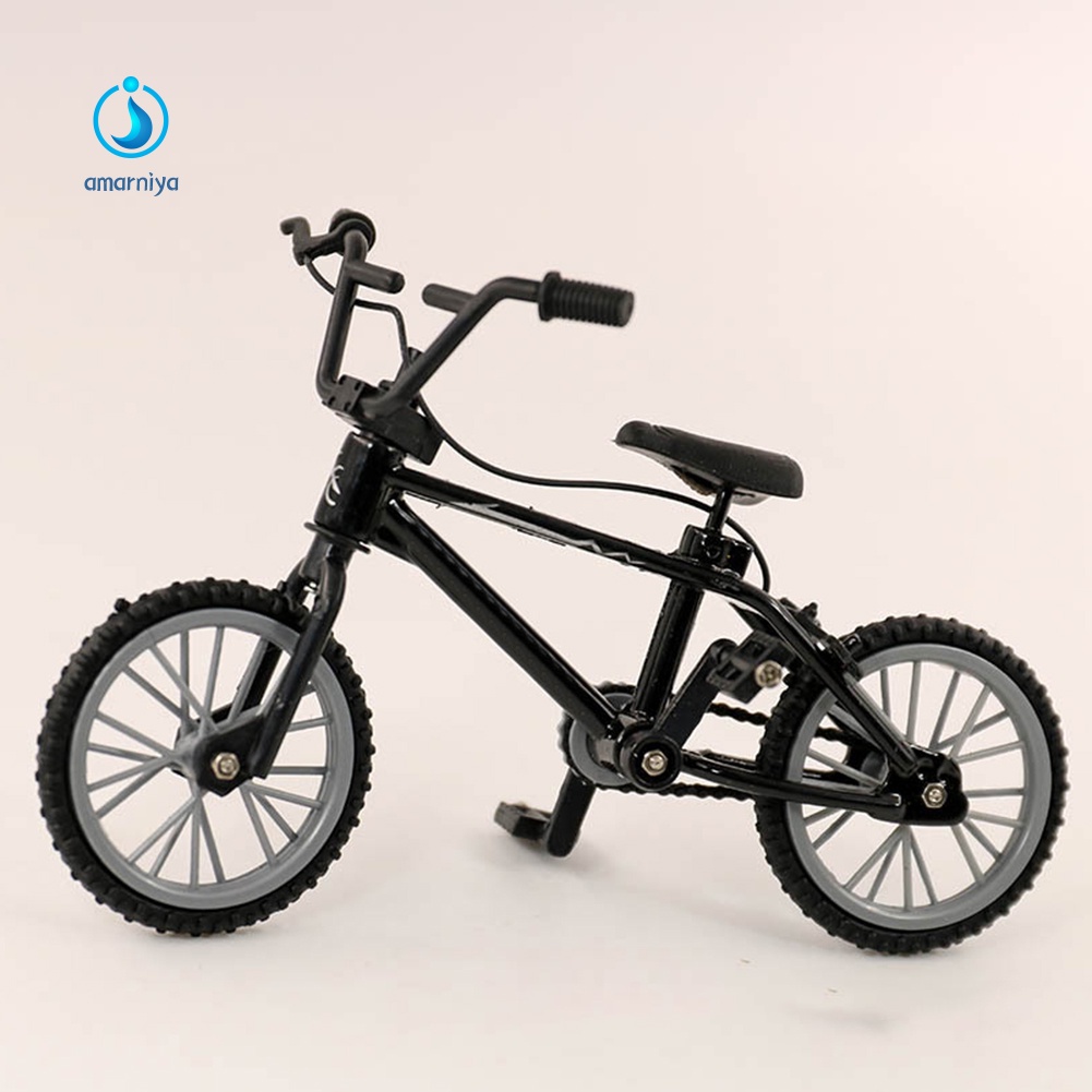 Đồ trang trí Xe Đạp Leo Núi BMX Mini Tỉ Lệ 1 / 12 Trang Trí Nhà Búp Bê