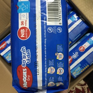 Tã dán sơ sinh Huggies NB36