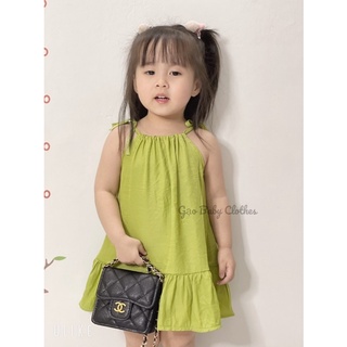Váy xanh cổ yếm buộc dây