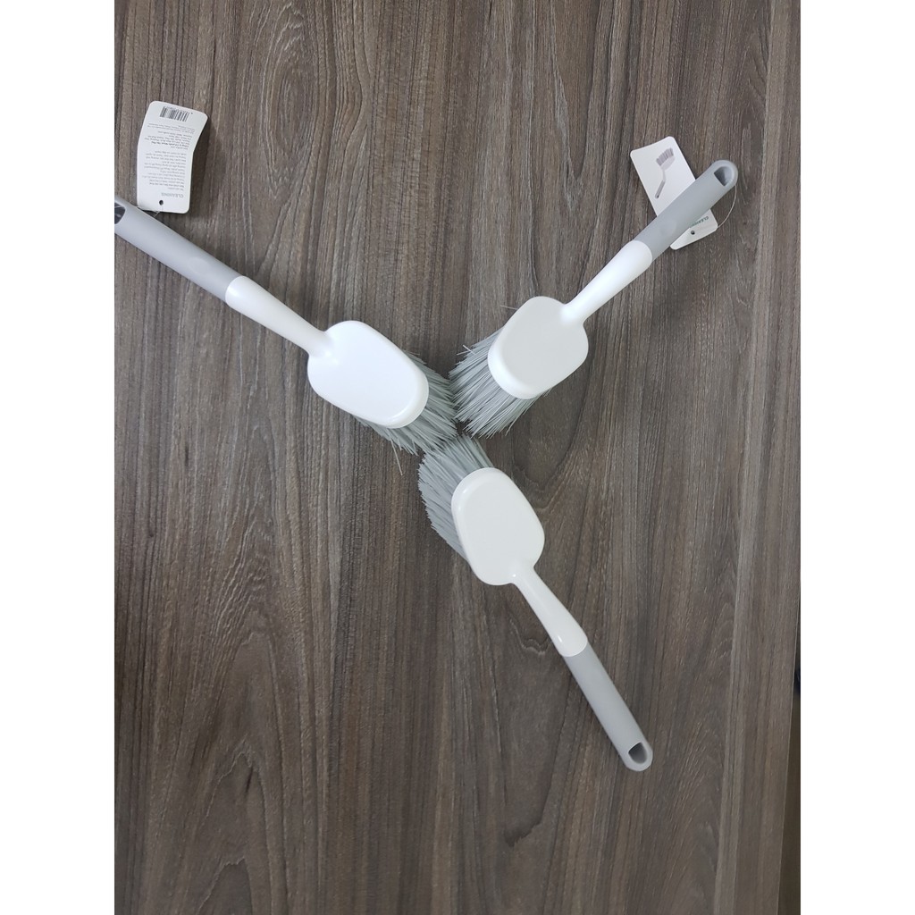 Bàn chải nhà tắm cán dài kirei (dài 26 cm)