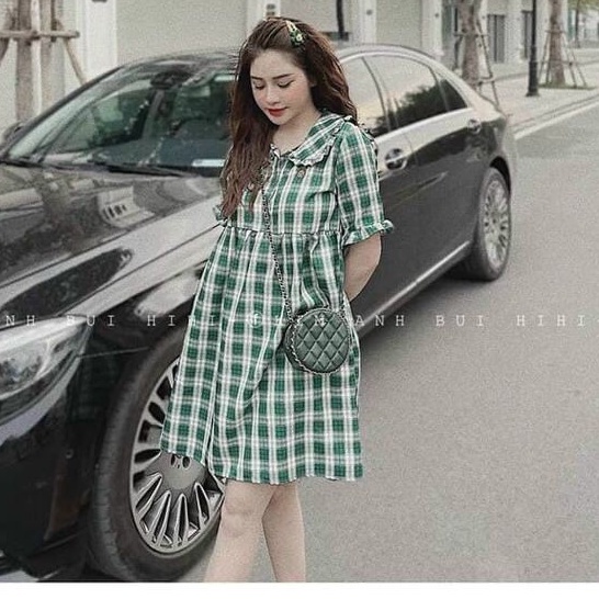 Váy kẻ thêu quả dứa cổ bẻ dáng babydoll fom rộng