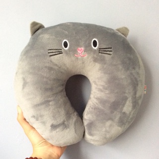 Gối cổ mèo xám