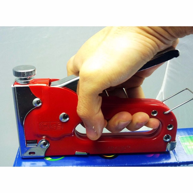 Súng bắn ghim có tăng lực TOP