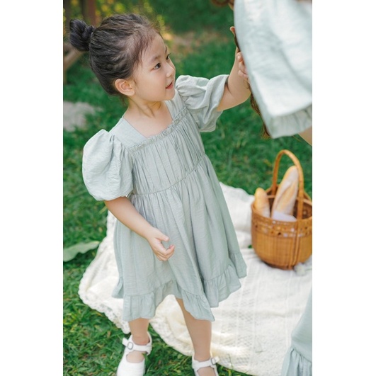 Váy smock nhún ngực