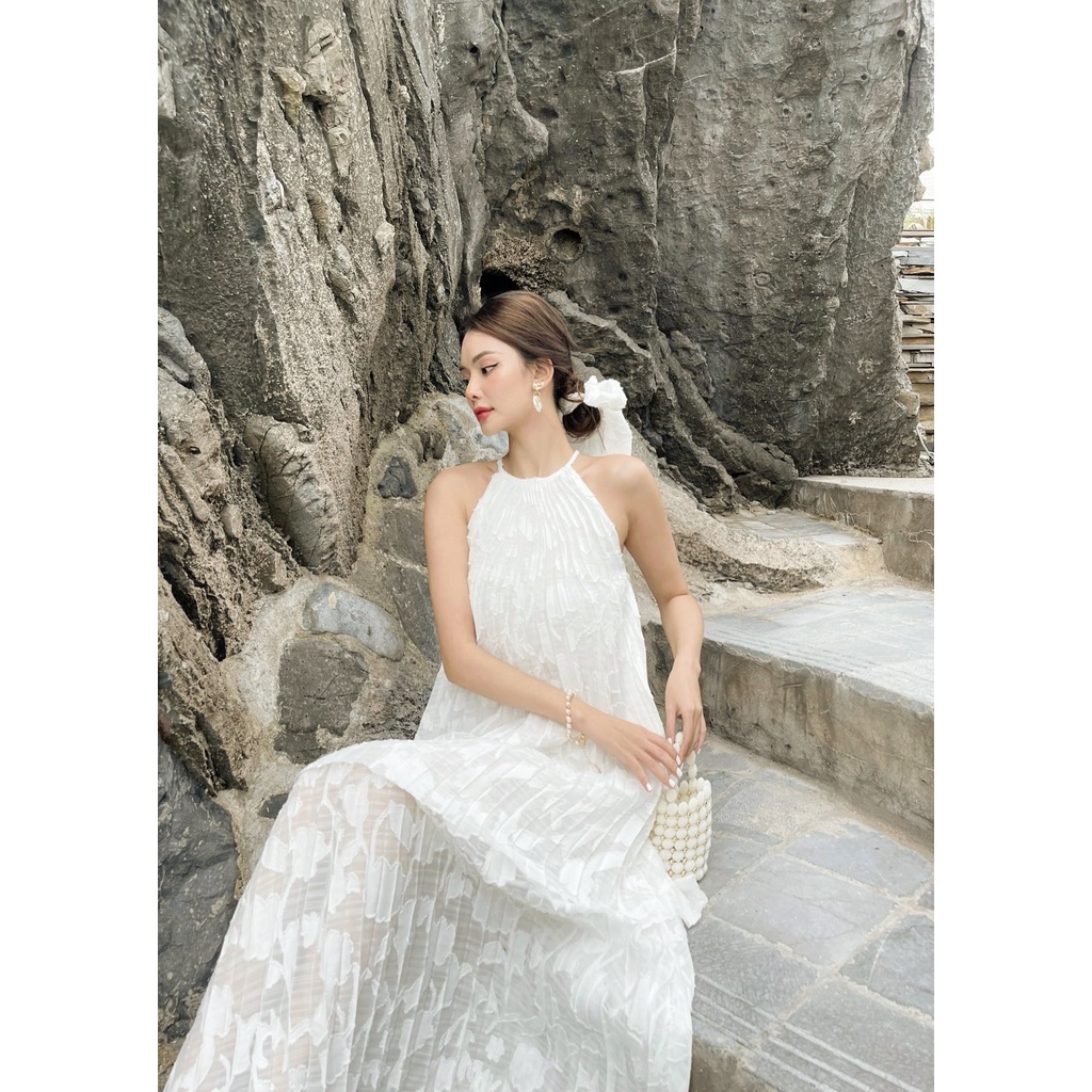 Váy yếm dập ly xoè 2 tầng dáng dài thướt tha TIINSTORE V0D525