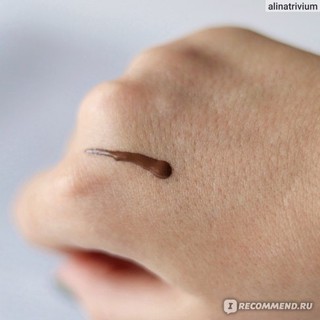 Kem pha nền Essence Darkening make-up drops