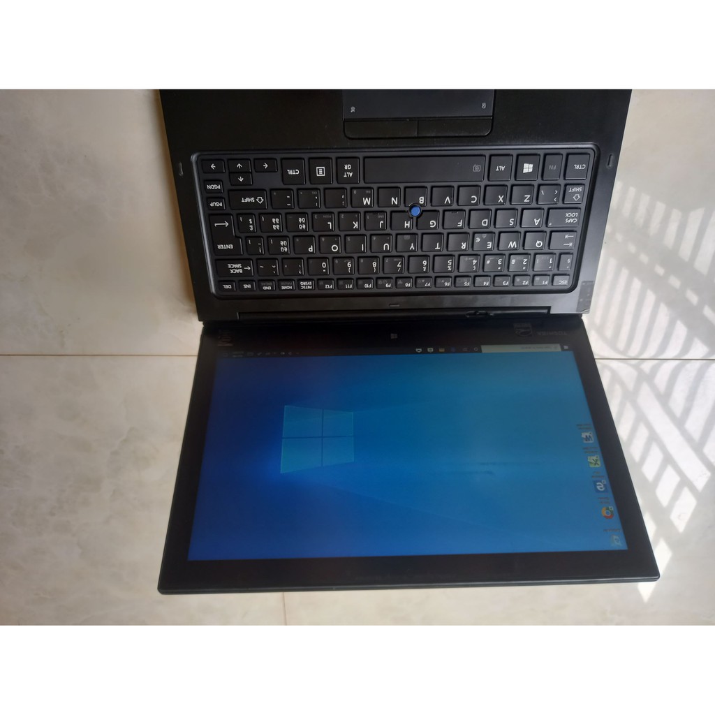 laptop toshiba porgete z20t b core m 5y71 ram 8g ssd 128g man full hd