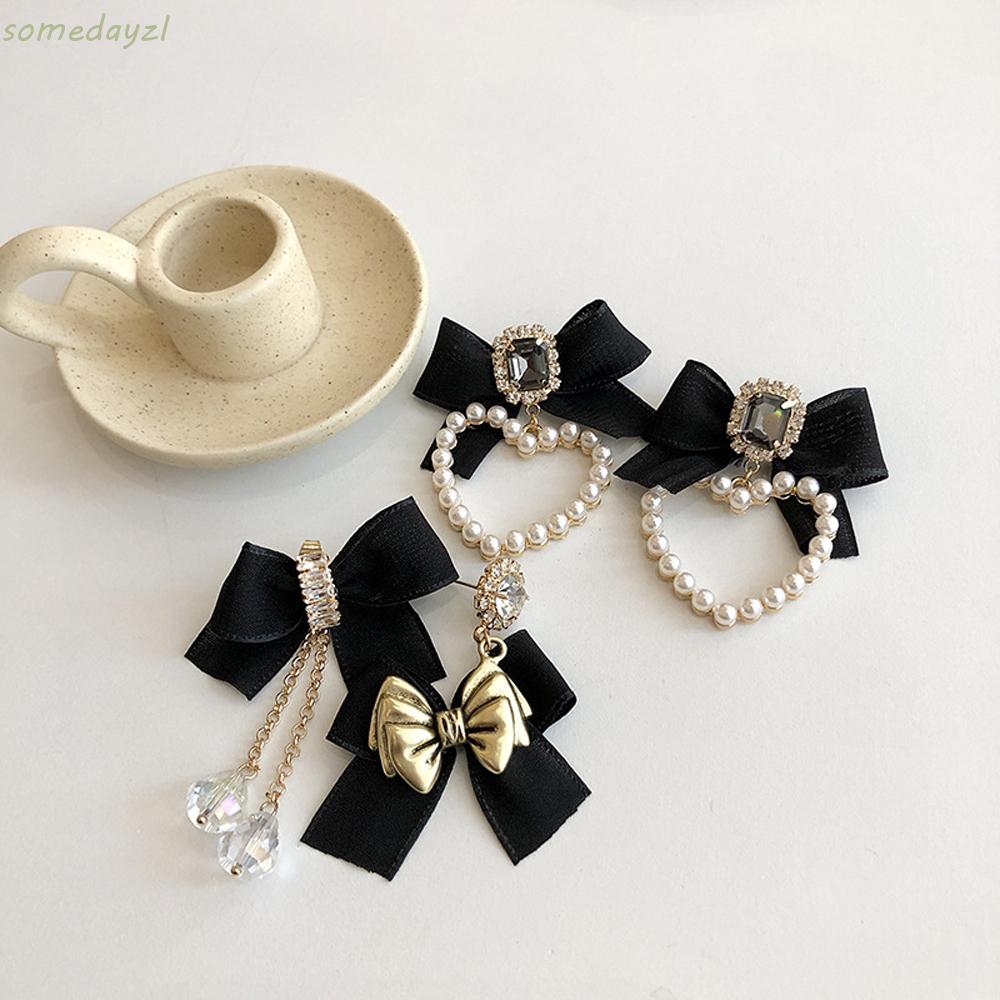 Khuyên Tai Nữ Trang Dáng Dài Tạo Hình Độc Đáo