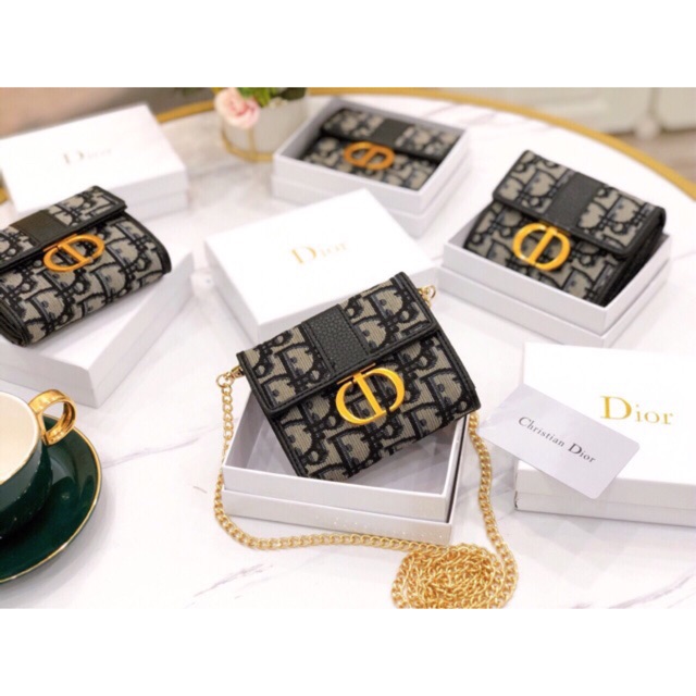 Ví ngắn CD hàng chuẩn Xịn xò 💫Full box card hãng + Full logo dập khắc hãng từ cái khoá
