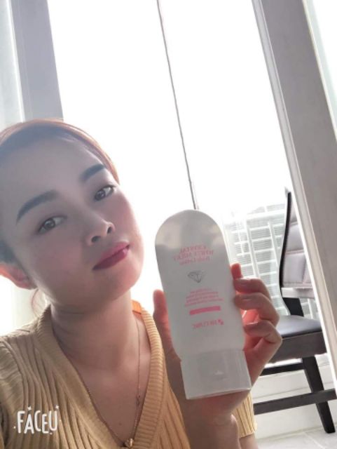 Kem body 3W CLINIC trắng da Hàn Quốc | BigBuy360 - bigbuy360.vn