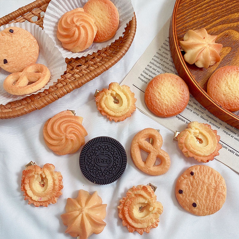 【Kifli】Kẹp Tóc Mái Hình Bánh Quy / Oreo Vui Nhộn Cho Nữ