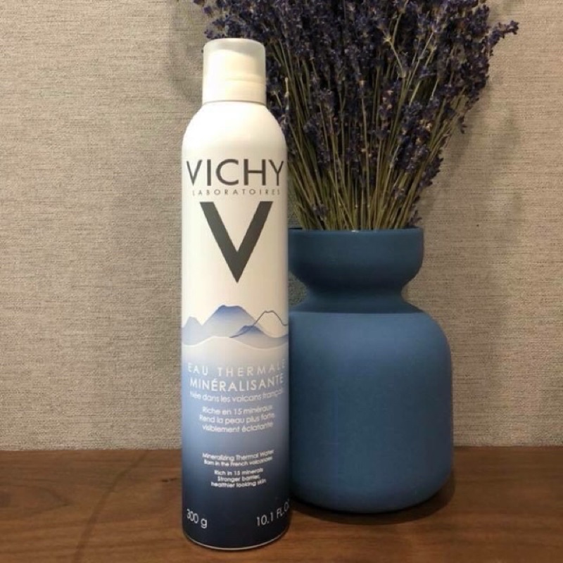 Xịt khoáng Vichy 300ml.