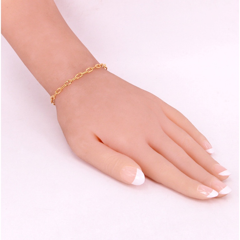 Lắc Tay Dây Xích Khắc Nổi Titan Ko Đen TT 4390