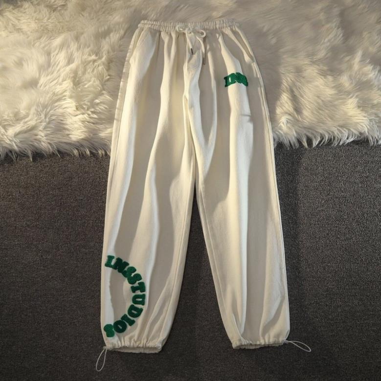 Quần Thun Bo Gấu Unisex Nam Nữ, Quần Ống Rút Chữ Xanh Thêu Mặc Được 2 Kiểu(Hàng Sẵn)