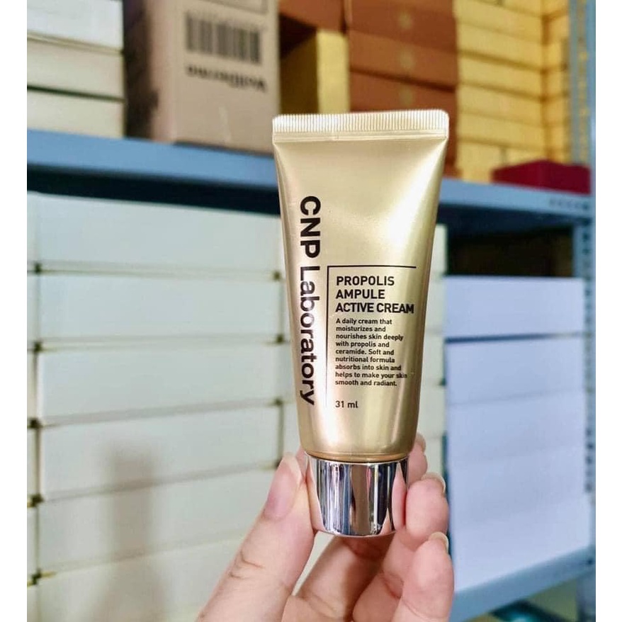 Tuýp kem dưỡng keo ong CNP Propolis Ampoule Active Cream 31ml