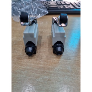 Công Tắc Hành Trình D4MC-2000 250VAC-10A