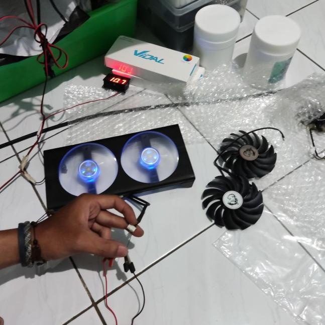 ✻➾ Vỏ bảo vệ quạt vga rx Sapphire chính hãng