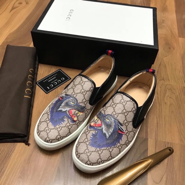 (Siêu phẩm 1:1) sliponn vân logo sói (free ship)