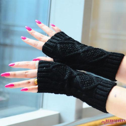 Găng tay len hở ngón ấm áp ngày đông dành cho nữ