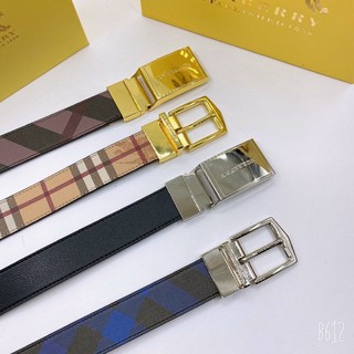 Thắt lưng Burberry sành điệu, mặt vàng sáng bóng