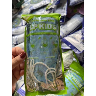 khẩu trang trẻ em