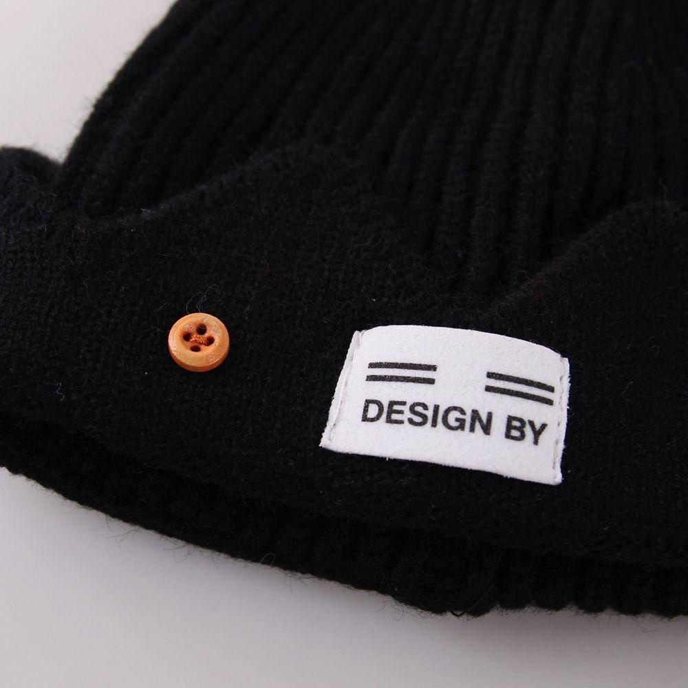 Mũ Len Beanie Đính Vương Miện Dễ Thương Cho Nam