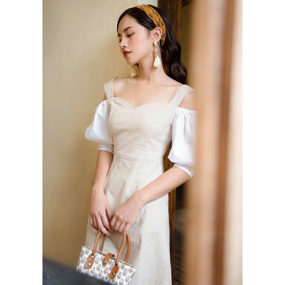 Đầm trễ vai chất cotton dịu dàng tay phối trắng