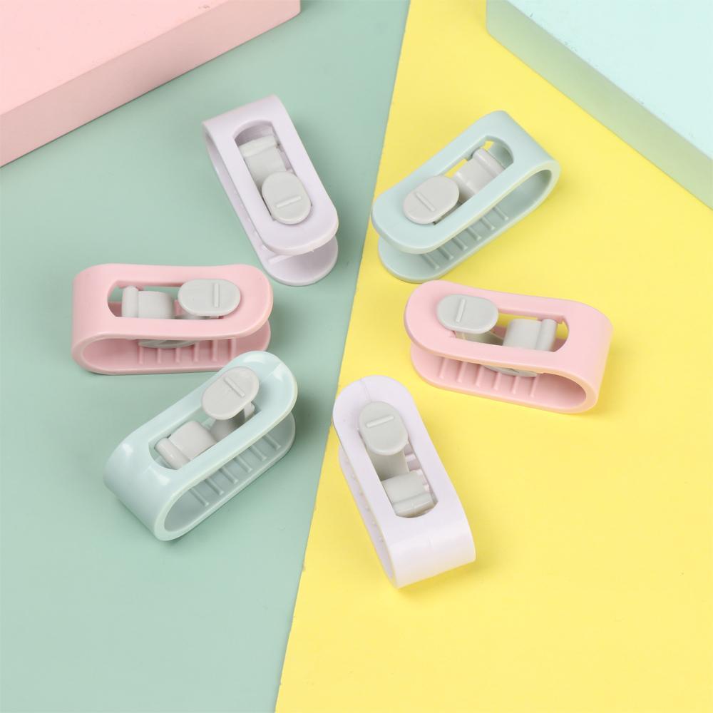 Bộ 4 Kẹp Cố Định Ga Trải Giường Chống Trượt