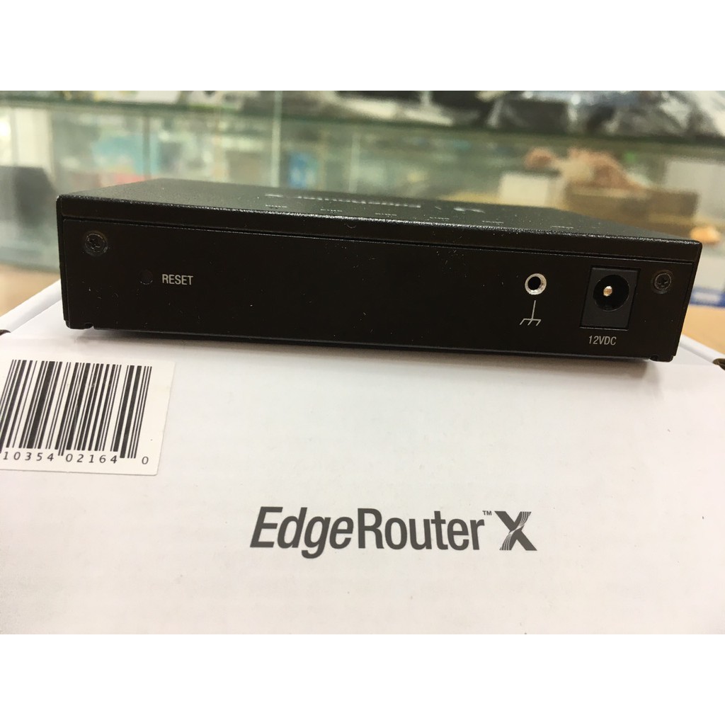 Thiết bị cân bằng tải Ubiquiti EdgeRouter X ( ER-X) Router Cân Bằng Tải Cộng Băng Thông router x