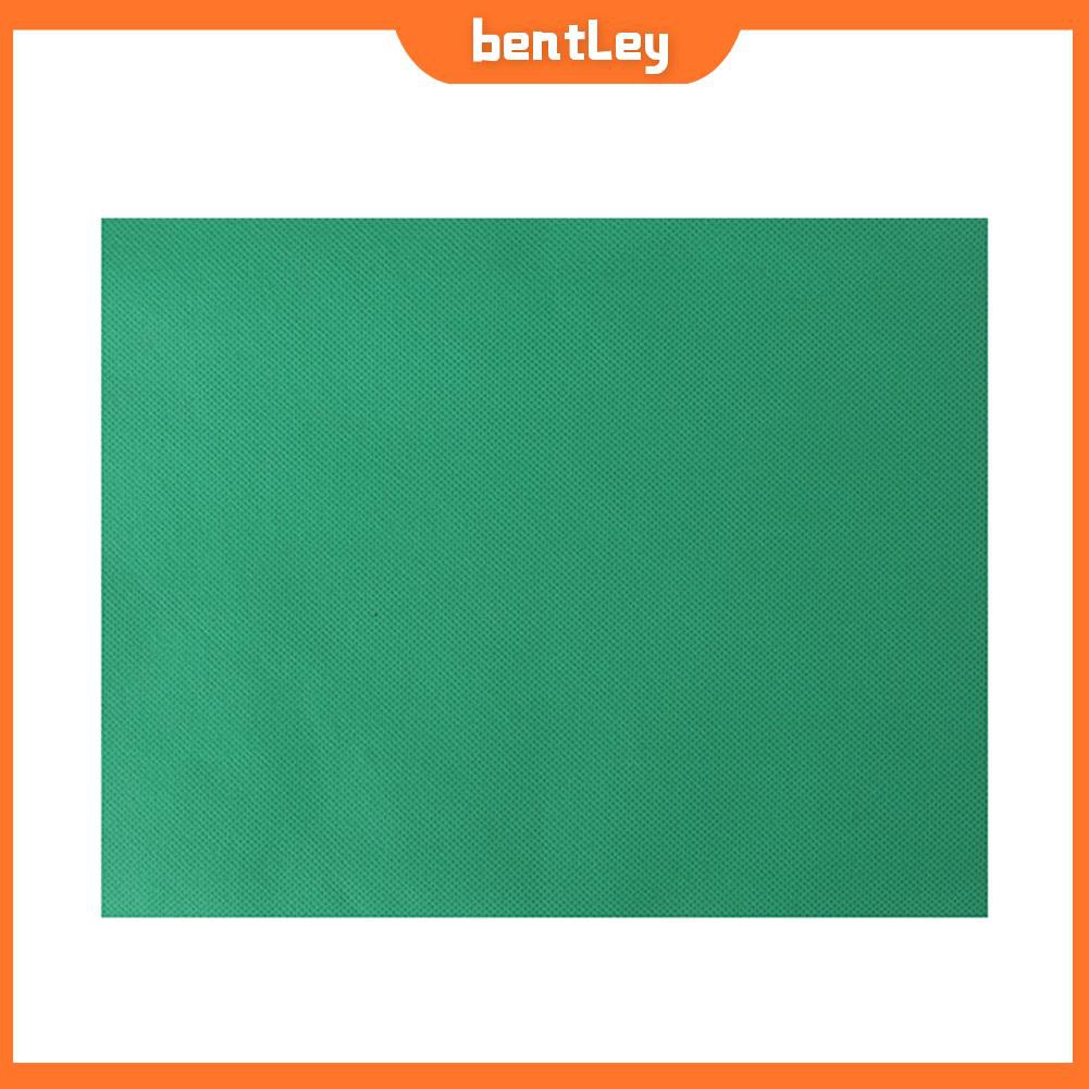 Tấm vải giăng tạo phông nền hình vuông màu xanh lá để chụp ảnh