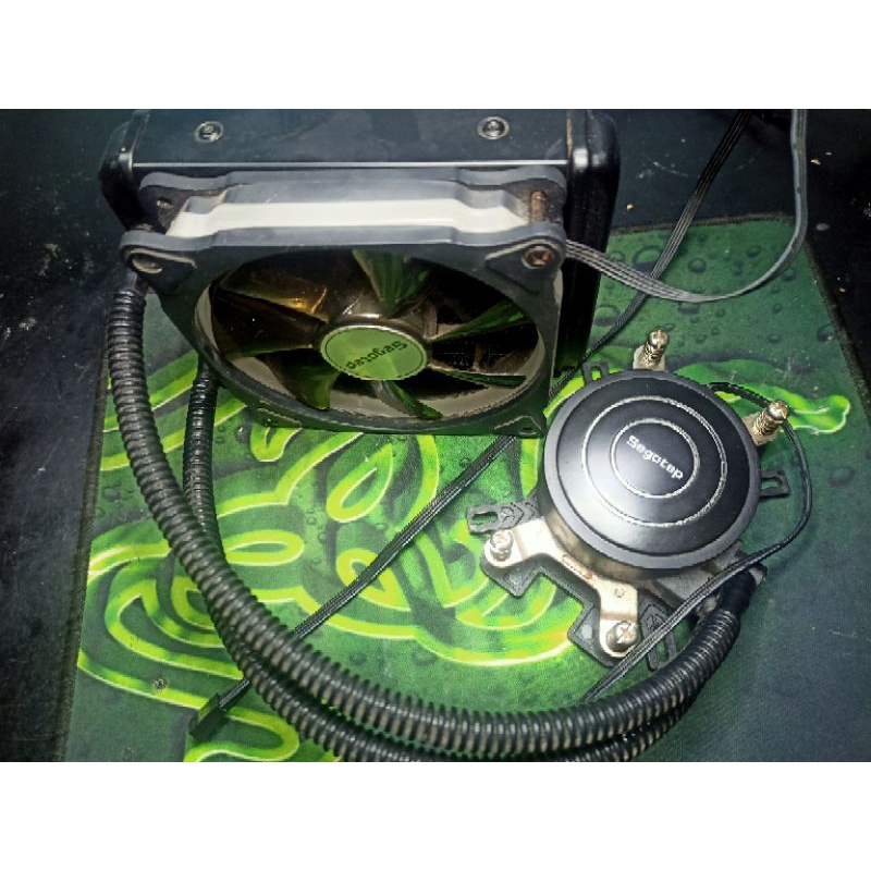 bộ tản nước làm mát CPU AMD cũ