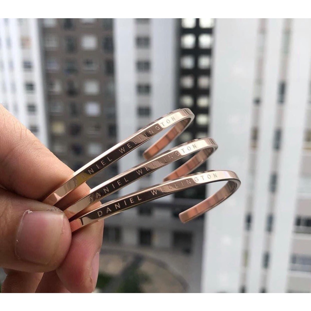 [Mã FAMARAL2 giảm 10K đơn 50K] Vòng Tay Khắc Tên Theo Yêu Cầu Thép Không Rỉ Free size Full Box BH 1 năm KIYOMI STORE