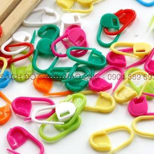 Kim băng nhựa an toàn - Rèn luyện đôi tay, vận động tinh