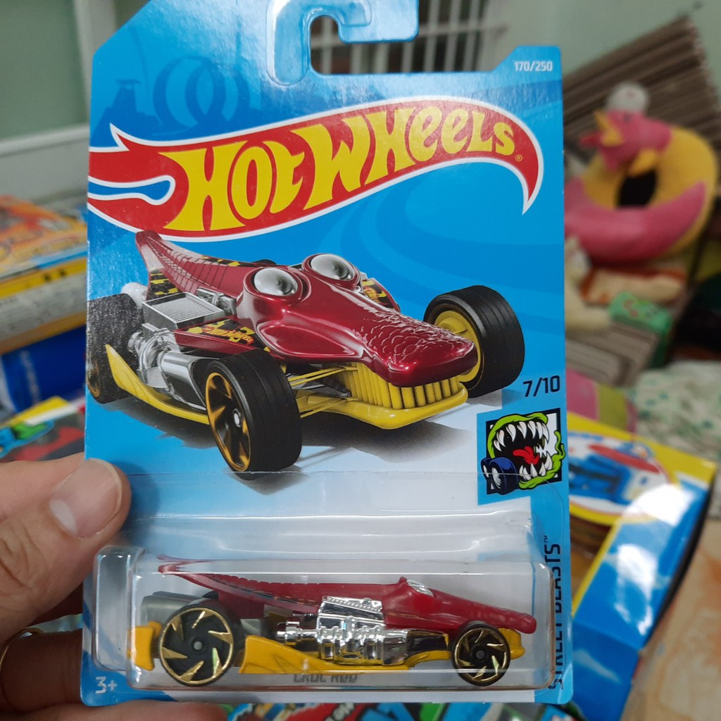 Mô hình xe hot wheels đồ chơi trẻ em bằng kim loại xuất xứ Malaysia (giao ngẫu nhiên xe)