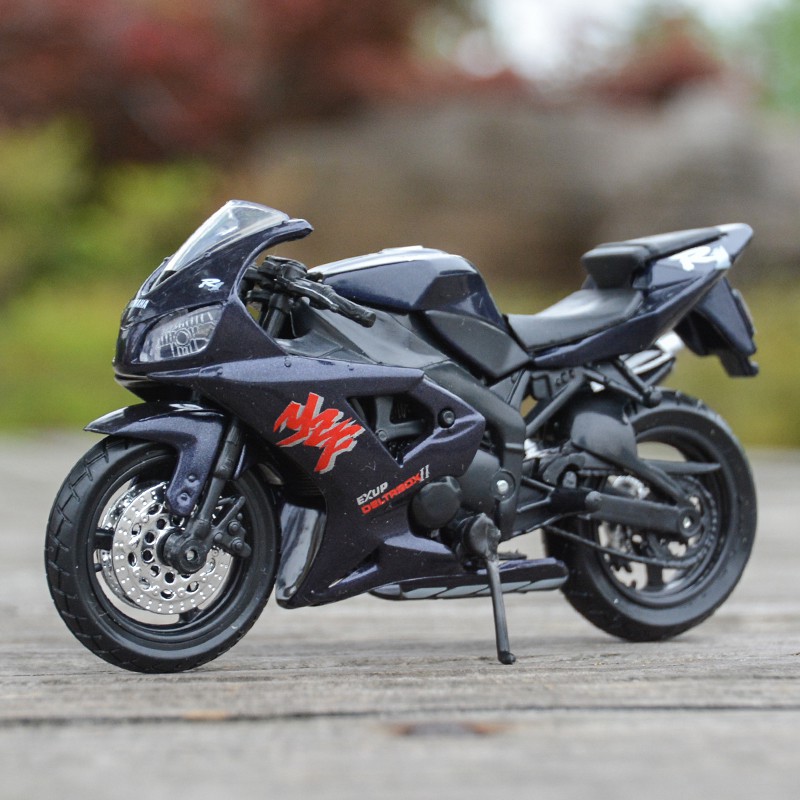 Maisto 1:18 Yamaha YZF-R1 Die Cast Đồ chơi mô hình tĩnh mô tô sưu tầm