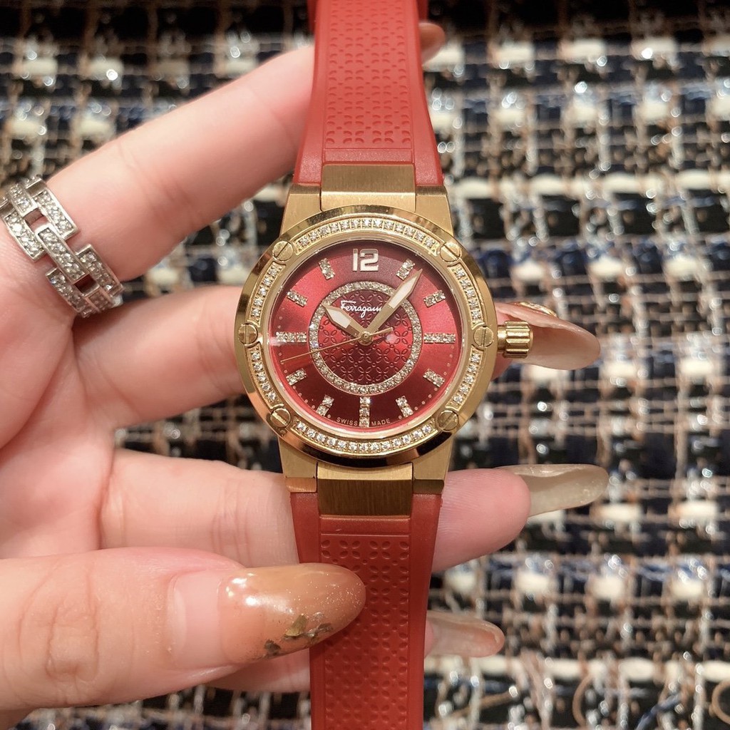 Đồng Hồ Nữ Ferragamo F-80 Viền Đính Đá - Dây Cao Su Màu Đen/Đỏ (1993 Watch)