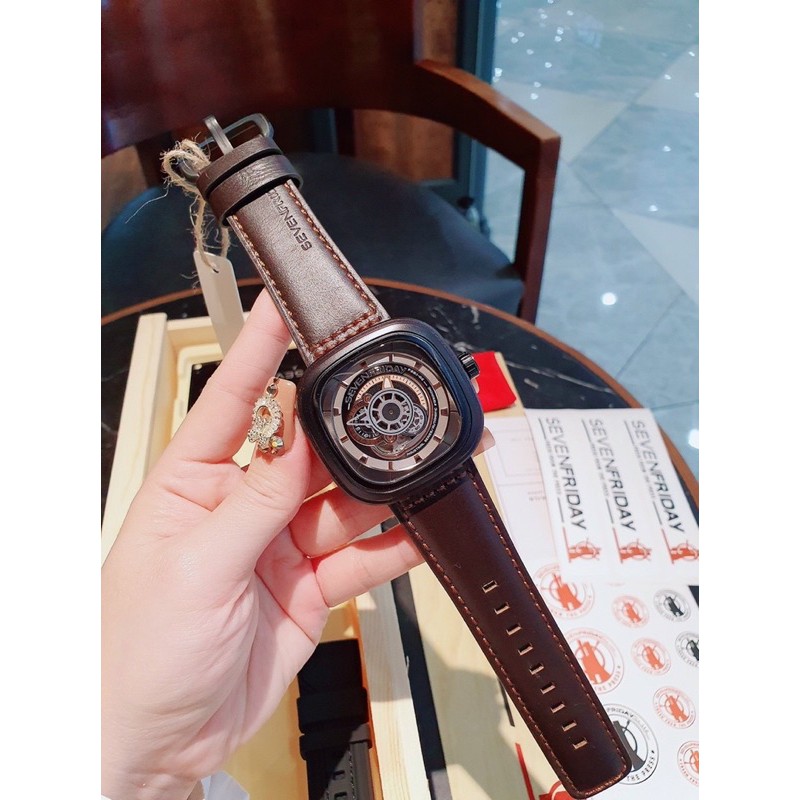 Đồng hồ nam SeVen dây da