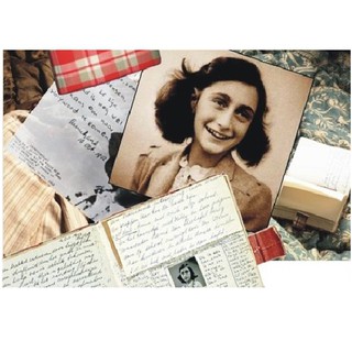 Sách - Nhật Ký Anne Frank (Tái Bản)