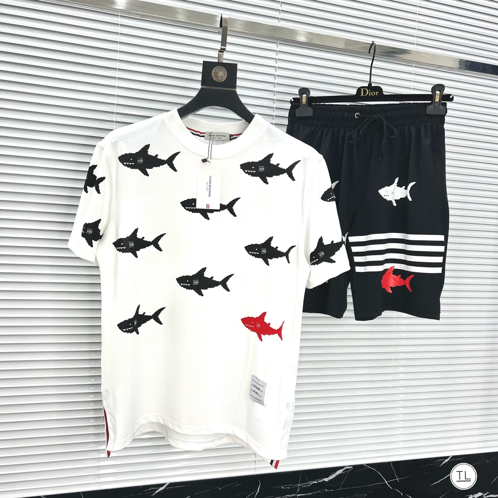 Bộ quần áo thể thao nam mùa hè cổ bẻ tay ngắn áo polo thom browne hình cá (ảnh thật)