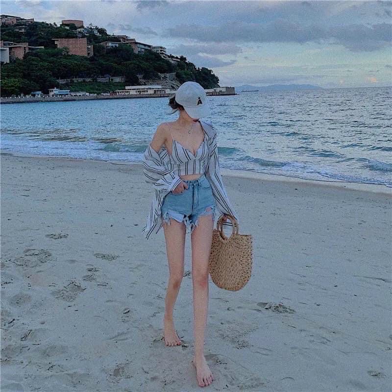 Set áo bikini kèm áo khoác sọc sexy đi biển 🪴🪴🪴c