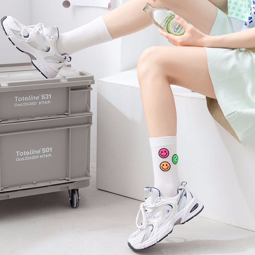 Đôi Vớ Cotton Mềm Thoáng Khí In Họa Tiết Hoạt Hình Dễ Thương Dành Cho Nữ