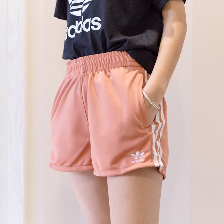 Quần Short Thể Thao Adidas Chính Hãng 3 Sọc Cho Nữ