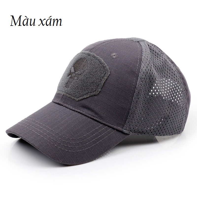 Nón thời trang chiến thuật.