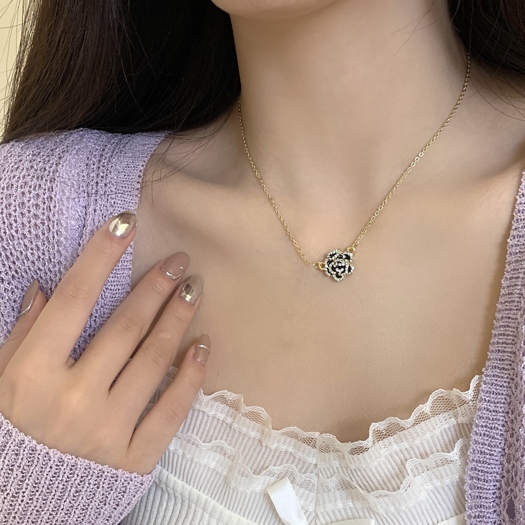 Dây Chuyền Đính Đá Phong Cách Retro Thời Trang Cho Nữ