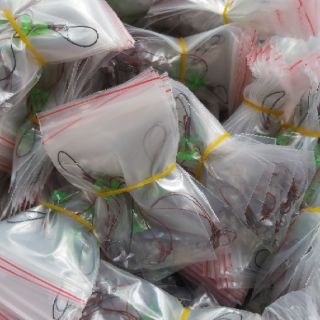 CHÙM NHO 5 LƯỠI CÓ CHÌ CỘT SẴN