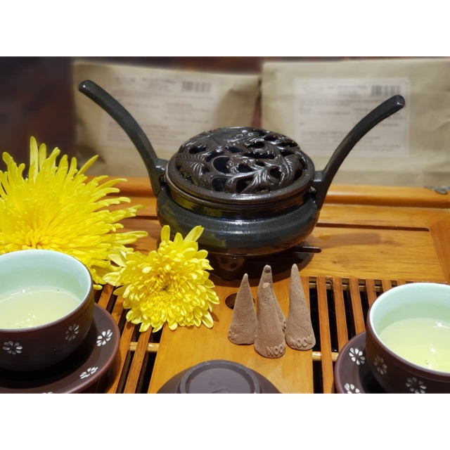 Nụ trầm noom