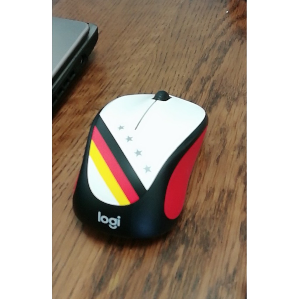 Chuột không dây cao cấp LOGITECH M238-v4 Phiên bản kỷ niệm các đội tuyển Quốc Gia