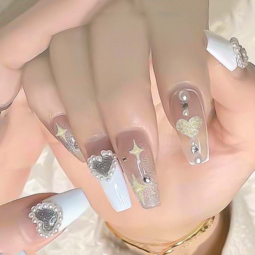 [Hàng mới về] Miếng dán trang trí móng tay hình trái tim/ bươm bướm/ gấu long long nhiều màu đáng yêu