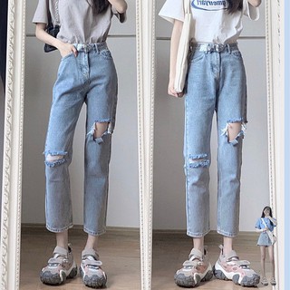 Quần Krystal Jeans ống đứng xanh nhạt rách độc lạ